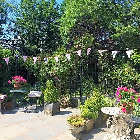 Storrs Gate House Ξενοδοχείο 5*
